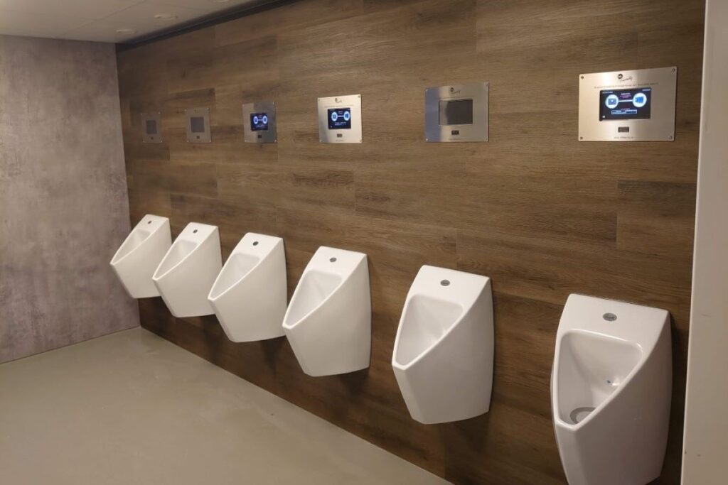 Specialisten in renovatie van toiletruimtes en watervrije urinoirs