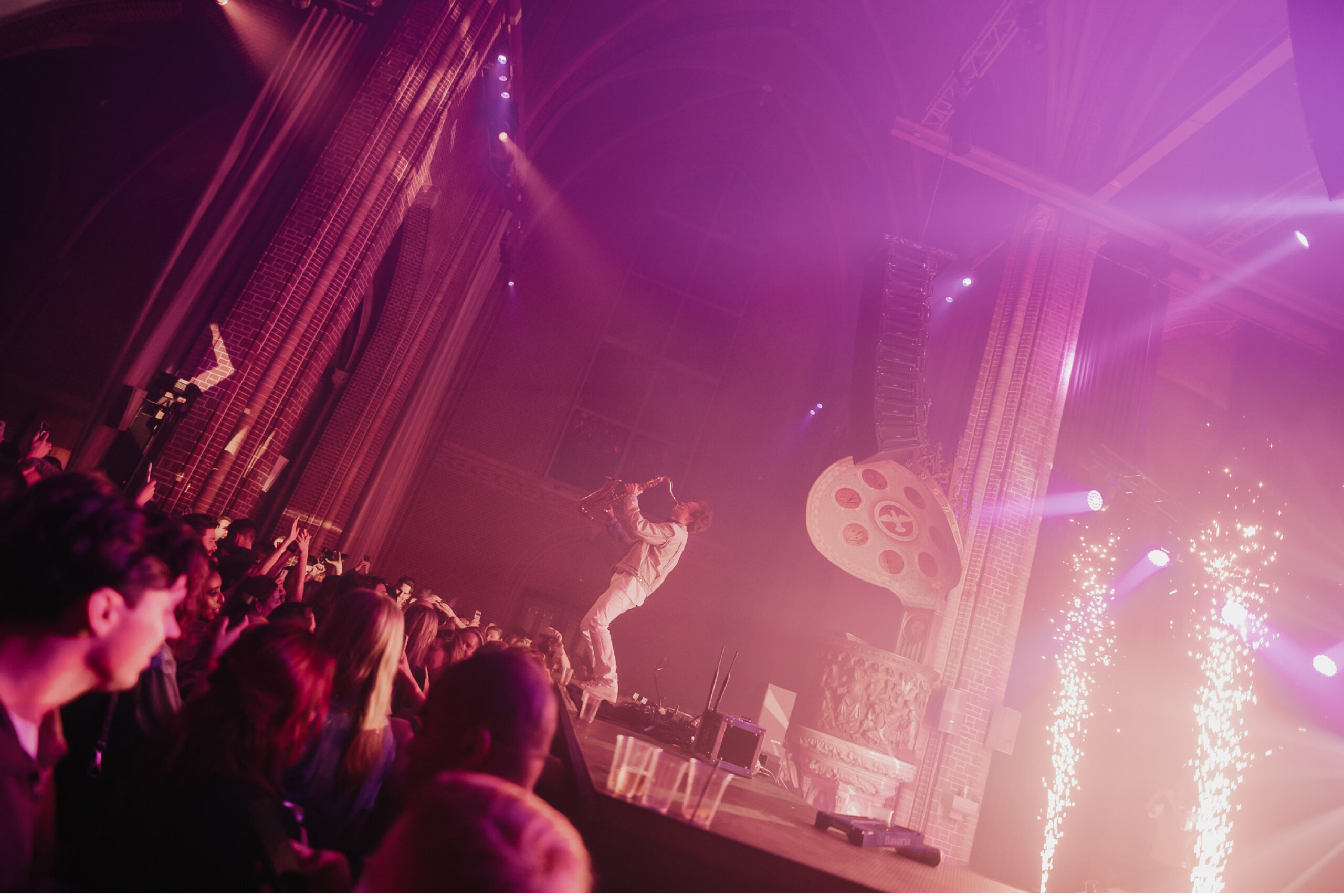 Bazelmans AV wenst u een gelukkig en succesvol nieuwjaar!