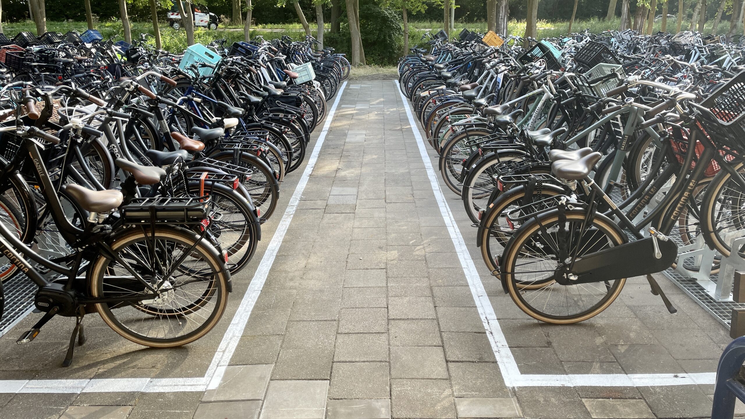 Duurzaam en efficiënt fietsen parkeren bij scholen en campussen